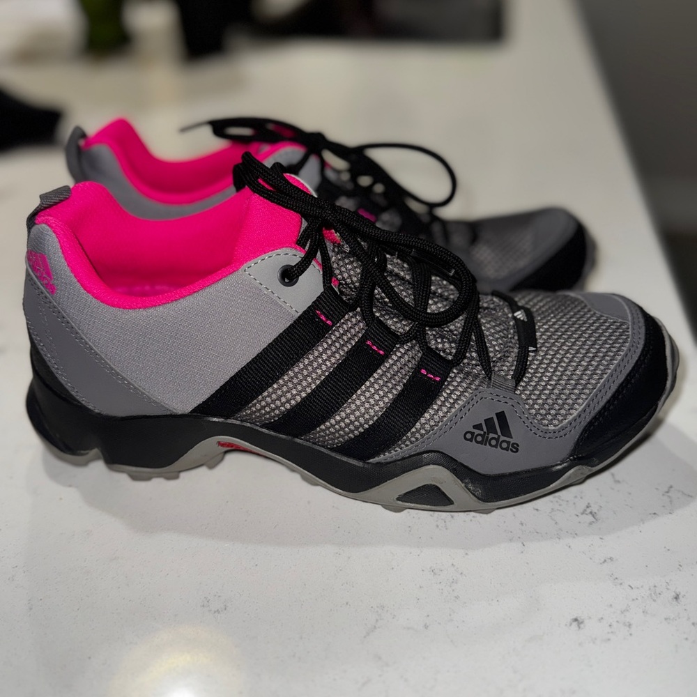 Adidas Women's Black and Pink Athletic Shoes